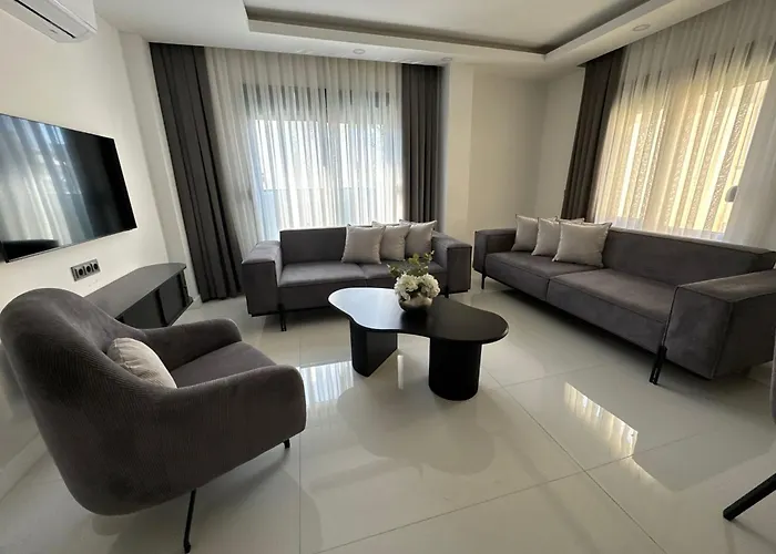 Sweet Apartment Side